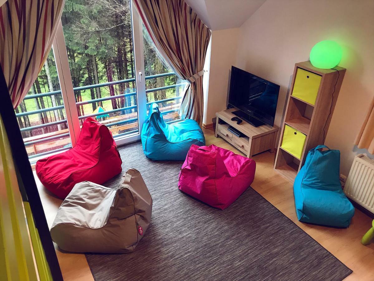 Villa Dakota - Jacuzzi, Zwembad, Playstation ดูร์บี ภายนอก รูปภาพ